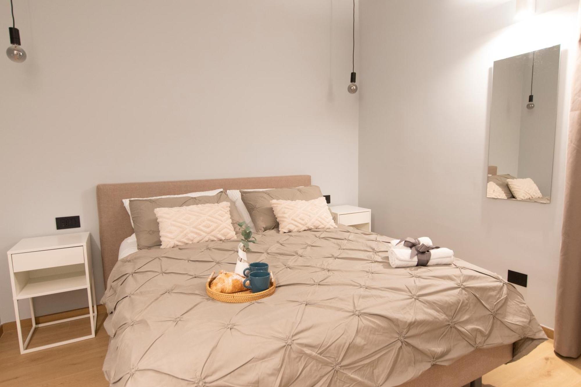 Ihost Luxury -Private Parking- Plana 4 Apartment มิลาน ภายนอก รูปภาพ